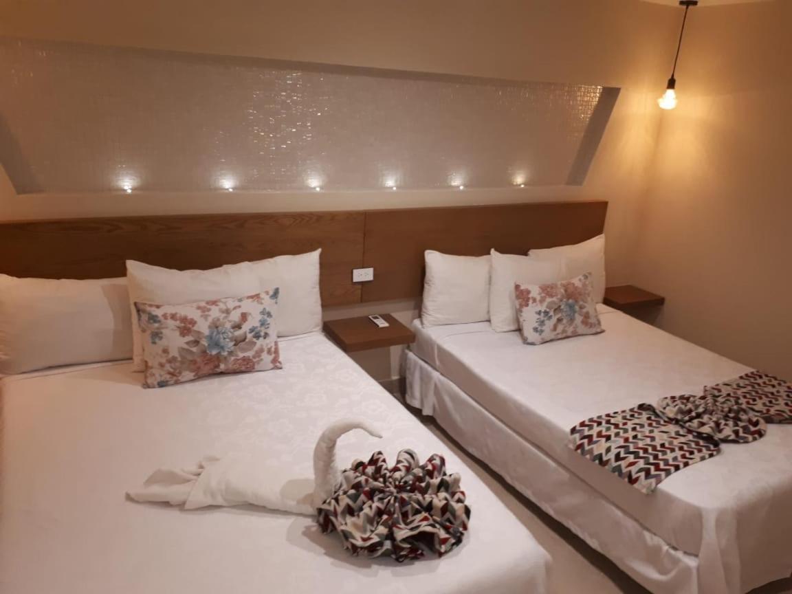 Brisas 10 Beachside Suites Κανκούν Εξωτερικό φωτογραφία