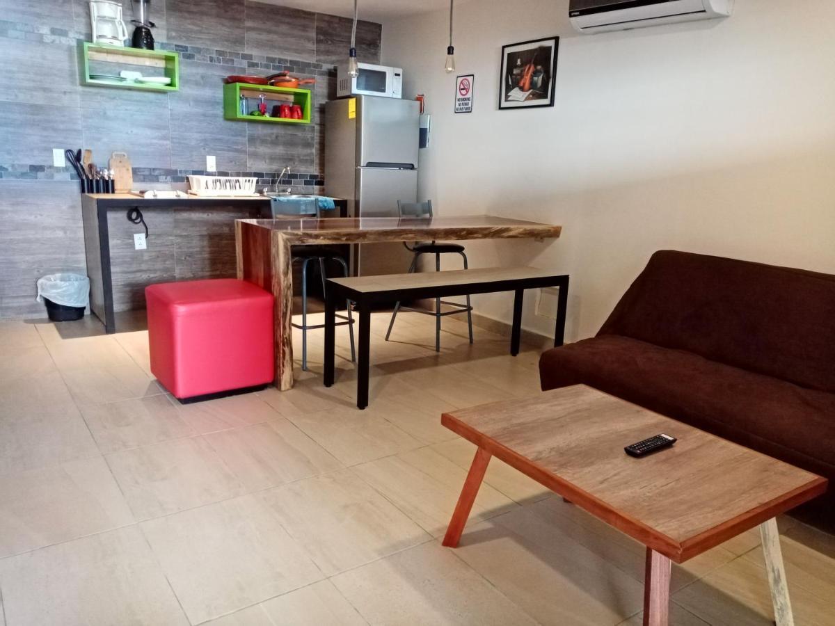Brisas 10 Beachside Suites Κανκούν Εξωτερικό φωτογραφία