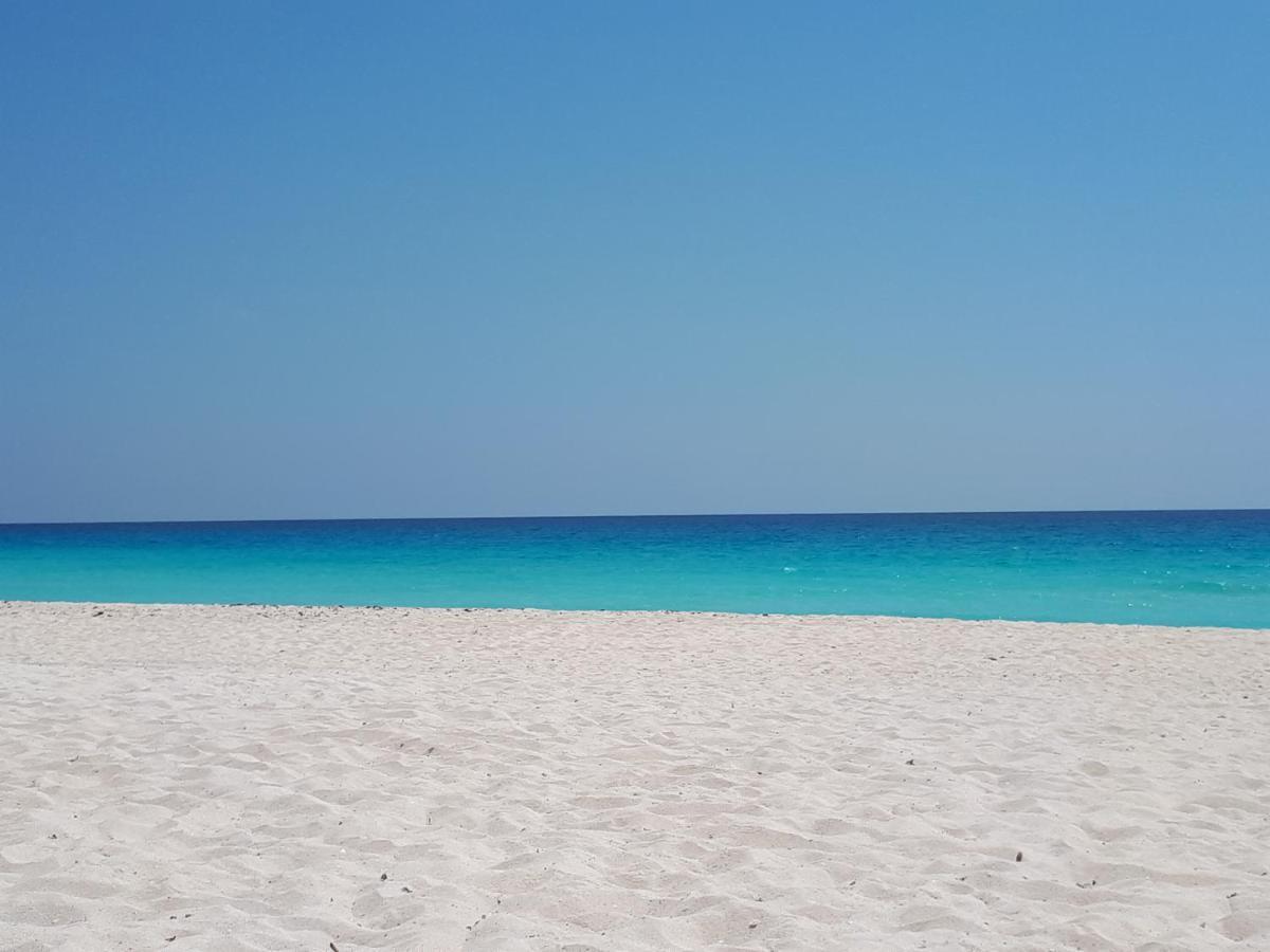 Brisas 10 Beachside Suites Κανκούν Εξωτερικό φωτογραφία